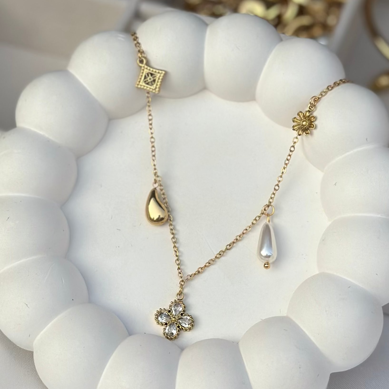 Green Bloom Necklace